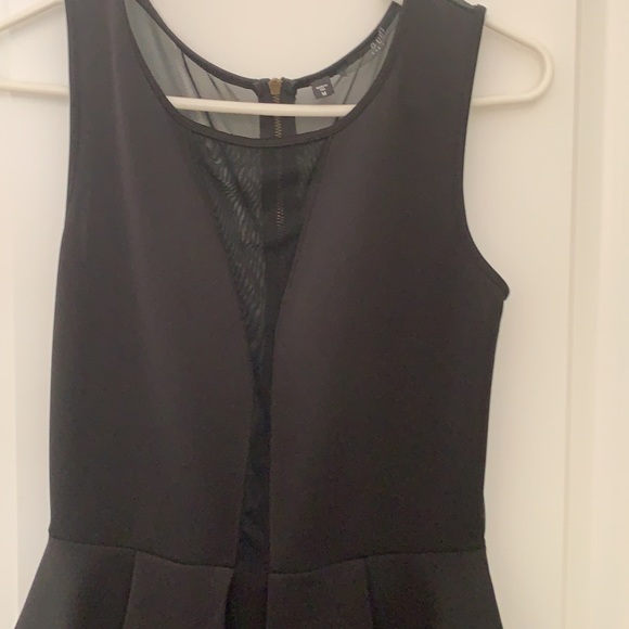 GUESS BLACK DRESS - size medium - Picture 2 of 8